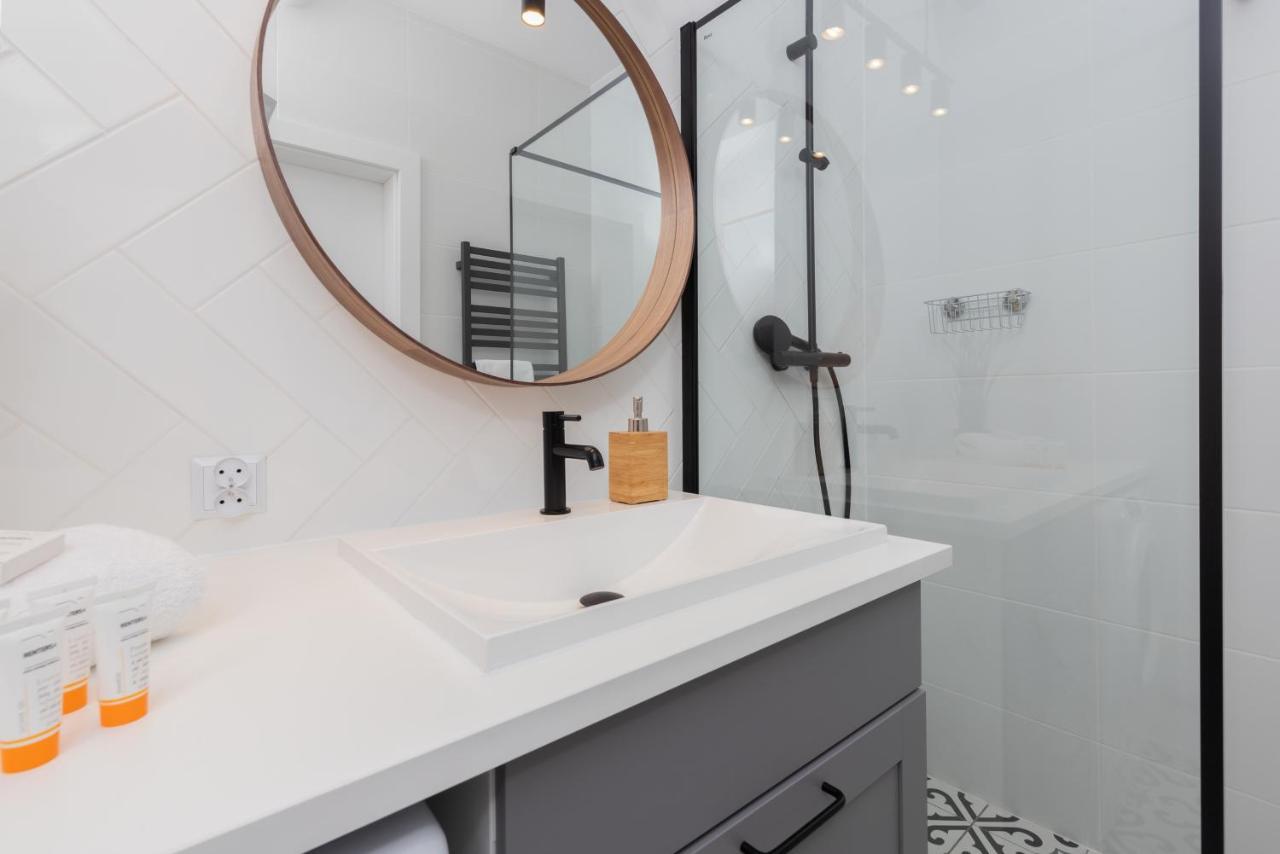 Baltic Nomad Studio Bastion Walowa Old Town By Noclegi Renters グダニスク エクステリア 写真